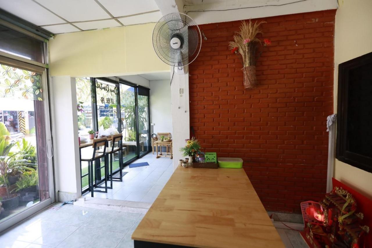 Banana Hostel Donmuang バンコク都 エクステリア 写真