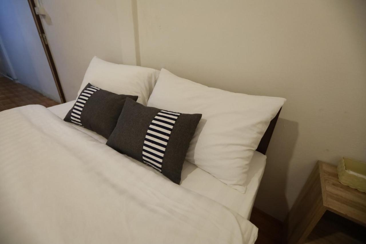 Banana Hostel Donmuang バンコク都 エクステリア 写真