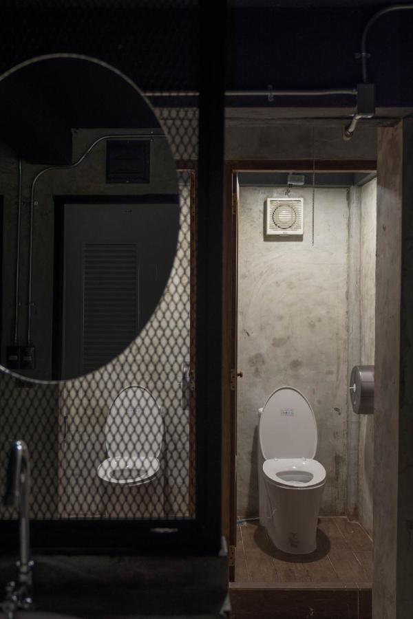 Banana Hostel Donmuang バンコク都 エクステリア 写真